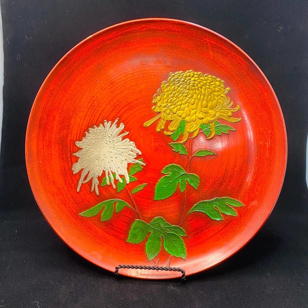 VTG Melamine Red Serving Tray with Mums Stunning Details Made in Japan 13 in.
